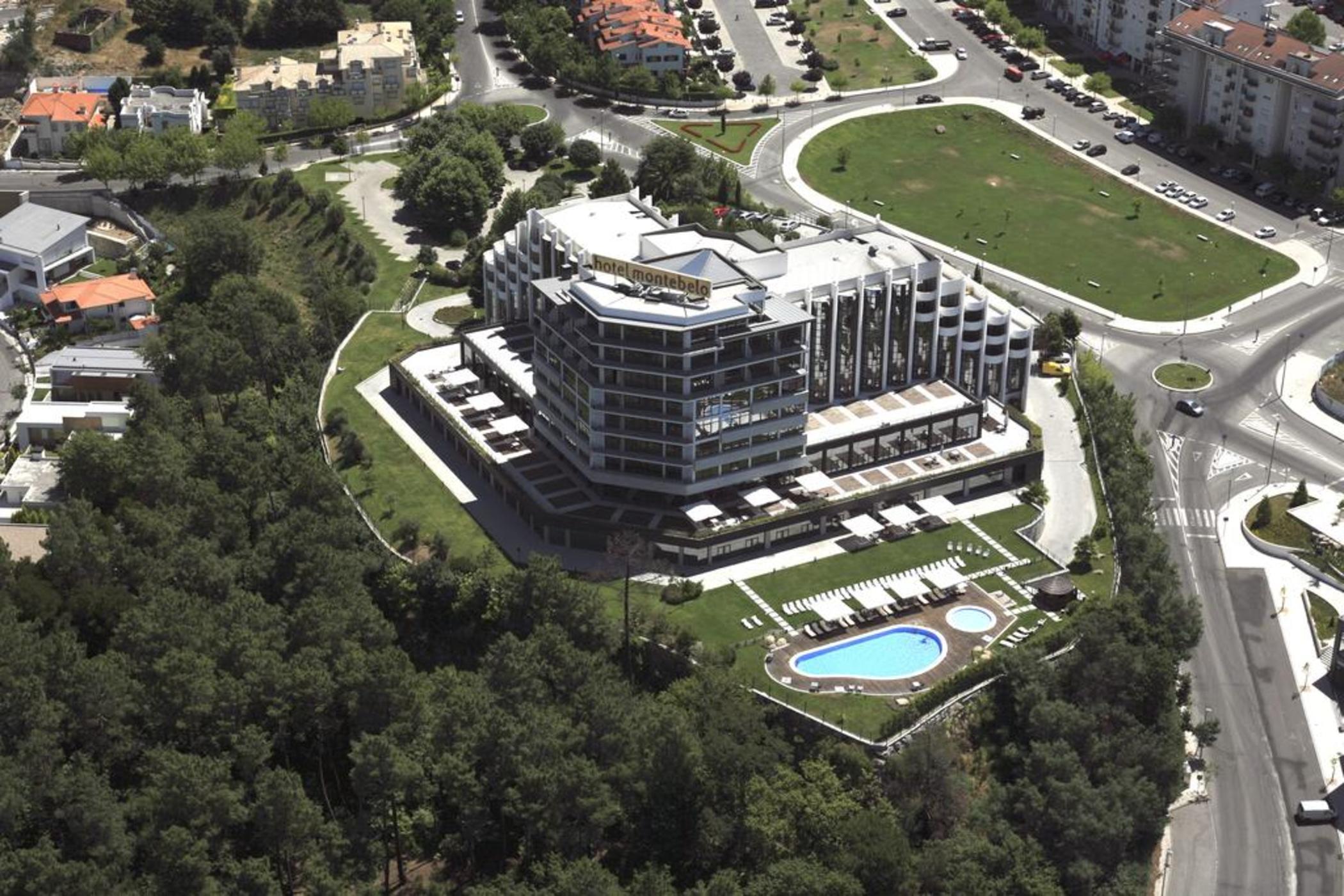 Montebelo Viseu Congress Hotel & Spa Exterior foto The complex from the air